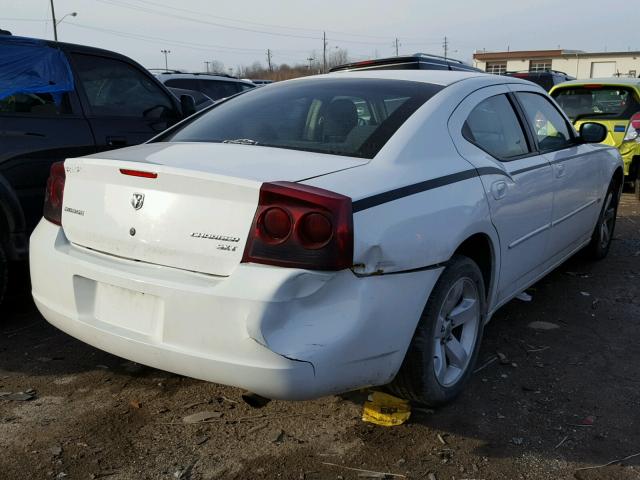 2B3CA3CV8AH309717 - 2010 DODGE CHARGER SX WHITE photo 4