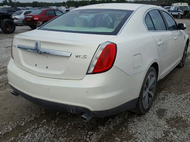 1LNHM93R39G603238 - 2009 LINCOLN MKS WHITE photo 4