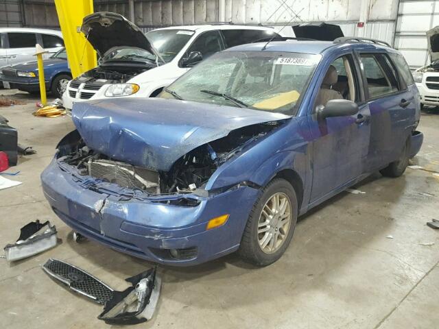 1FAHP36N85W158146 - 2005 FORD FOCUS ZXW BLUE photo 2