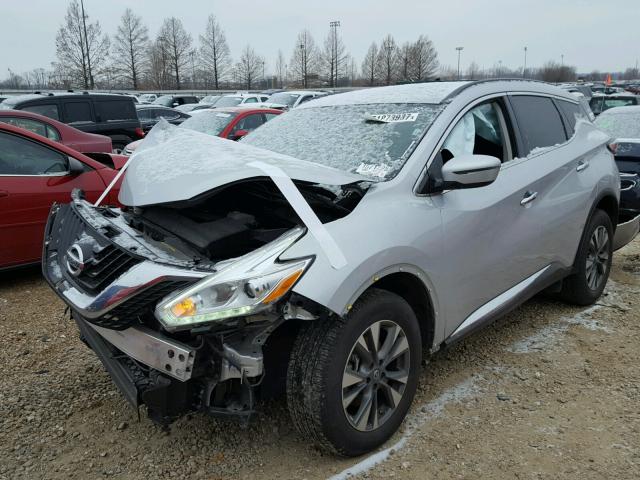 5N1AZ2MH9HN114160 - 2017 NISSAN MURANO S SILVER photo 2