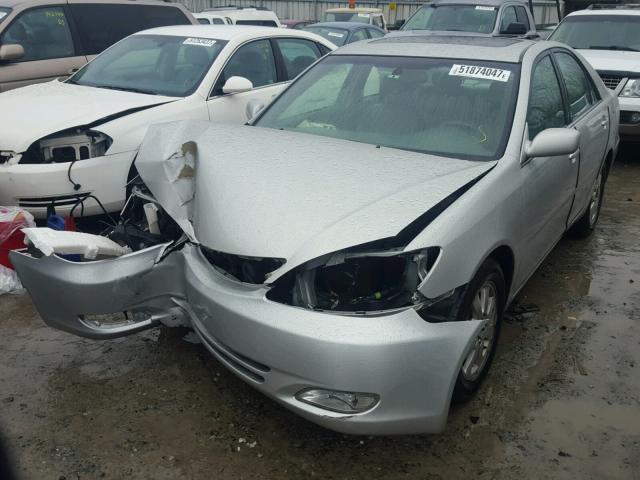 4T1BE30K03U761472 - 2003 TOYOTA CAMRY LE SILVER photo 2