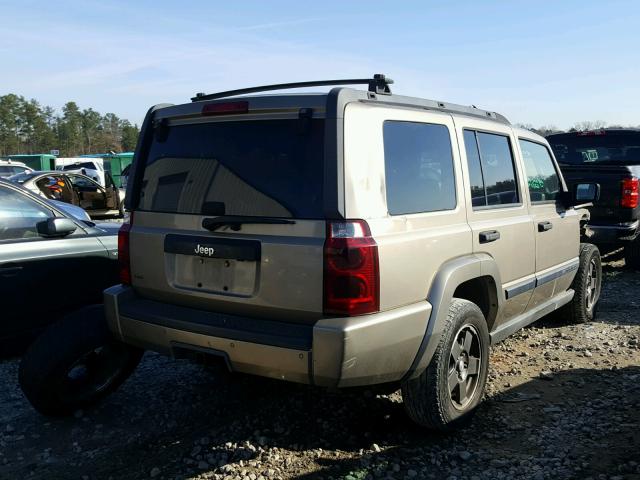 1J8HH48N06C144392 - 2006 JEEP COMMANDER GOLD photo 4