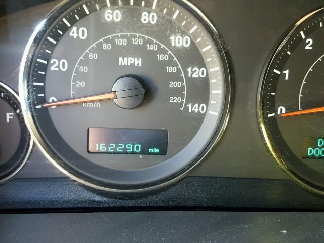 1J8HH48N06C144392 - 2006 JEEP COMMANDER GOLD photo 8