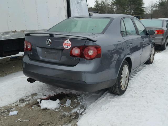 3VWRA71K28M188538 - 2008 VOLKSWAGEN JETTA WOLF GRAY photo 4