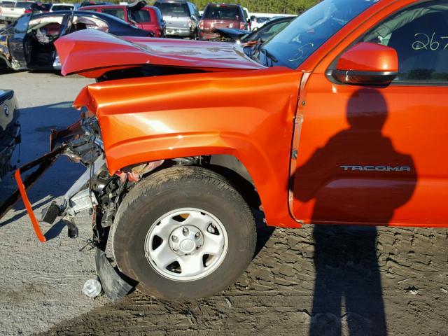 5TFSX5EN9HX050548 - 2017 TOYOTA TACOMA ACC ORANGE photo 9