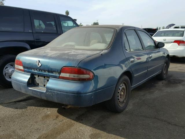 1N4BU31DXTC170326 - 1996 NISSAN ALTIMA XE TEAL photo 4