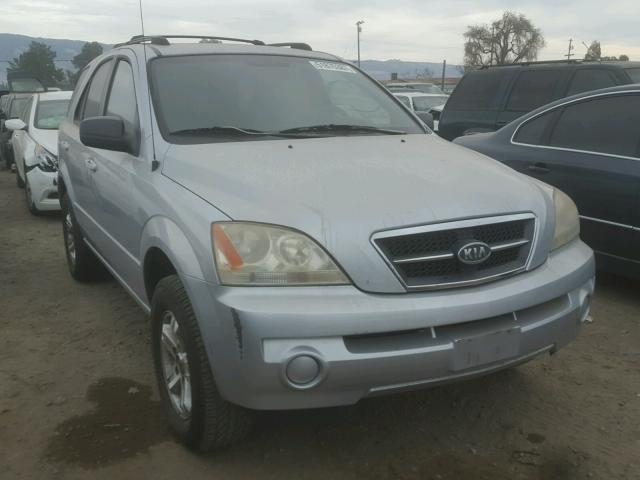 KNDJD733955341902 - 2005 KIA SORENTO EX SILVER photo 1