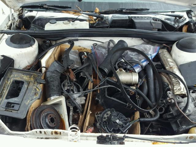 1C3BC55E0GG291025 - 1986 CHRYSLER LEBARON WHITE photo 9