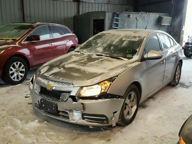 1G1PC5SB9E7407159 - 2014 CHEVROLET CRUZE LT BLACK photo 2