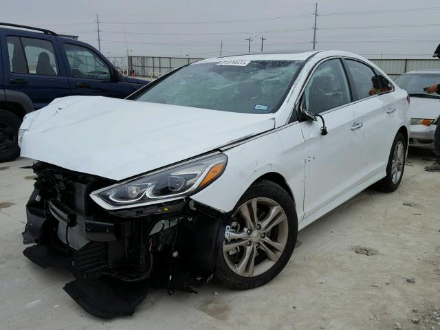 5NPE34AF7JH640105 - 2018 HYUNDAI SONATA SPO WHITE photo 2