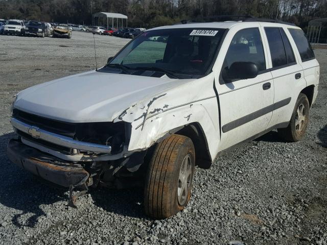 1GNDS13S552208988 - 2005 CHEVROLET TRAILBLAZE WHITE photo 2