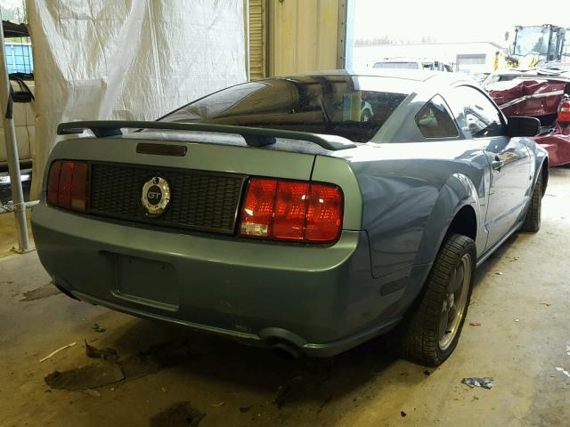 1ZVFT82H865167394 - 2006 FORD MUSTANG GT BLUE photo 4