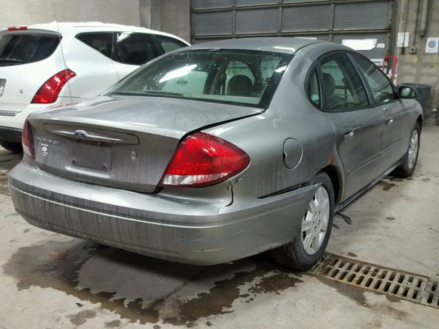 1FAFP53274G175963 - 2004 FORD TAURUS SE GRAY photo 4