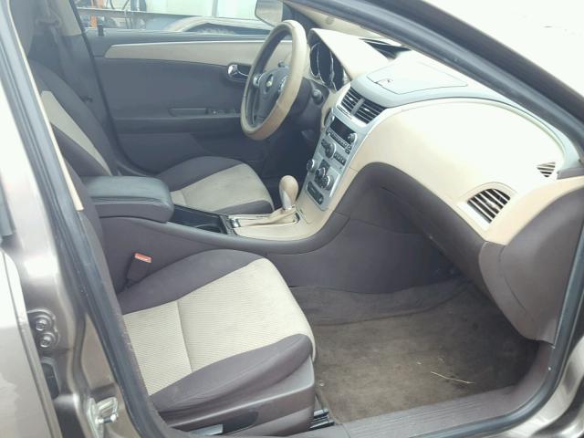 1G1ZB5EBXAF309636 - 2010 CHEVROLET MALIBU LS BROWN photo 5