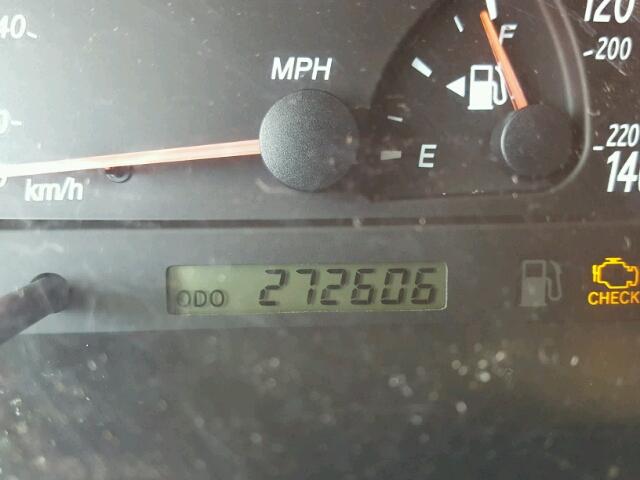 4T1BE32K74U346065 - 2004 TOYOTA CAMRY LE თაფლისფერი ფოტო 8