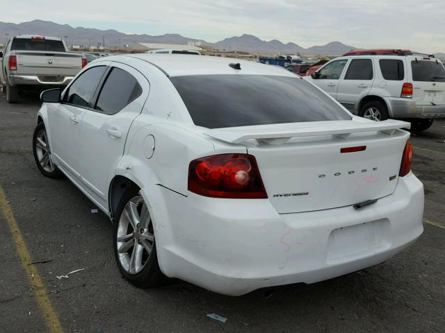 1B3BD1FG1BN584746 - 2011 DODGE AVENGER MA WHITE photo 3