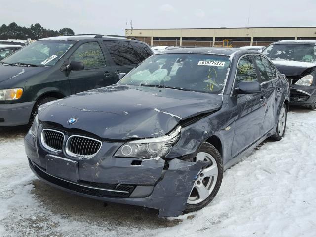 WBANV93538CZ69639 - 2008 BMW 535 XI Gris foto 2