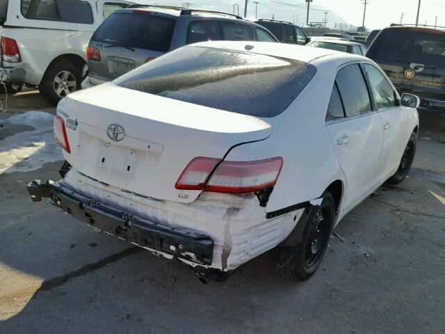 4T1BF3EK1BU654547 - 2011 TOYOTA CAMRY BASE WHITE photo 4