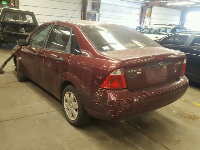 1FAHP34NX6W191590 - 2006 FORD FOCUS ZX4 MAROON photo 3