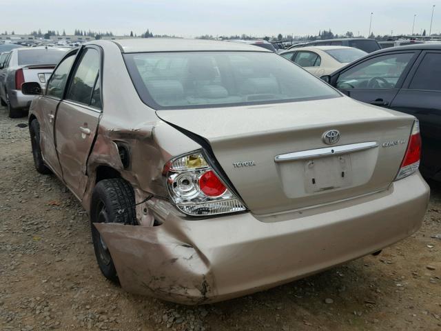 4T1BE32K05U065579 - 2005 TOYOTA CAMRY LE Gold Foto 3