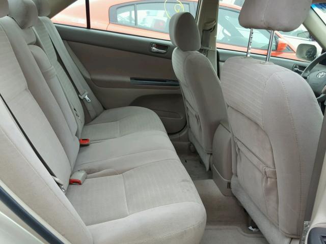 4T1BE32K05U065579 - 2005 TOYOTA CAMRY LE Gold Foto 6