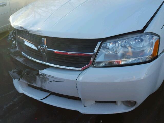 1B3LC56B19N558368 - 2009 DODGE AVENGER SX WHITE photo 10