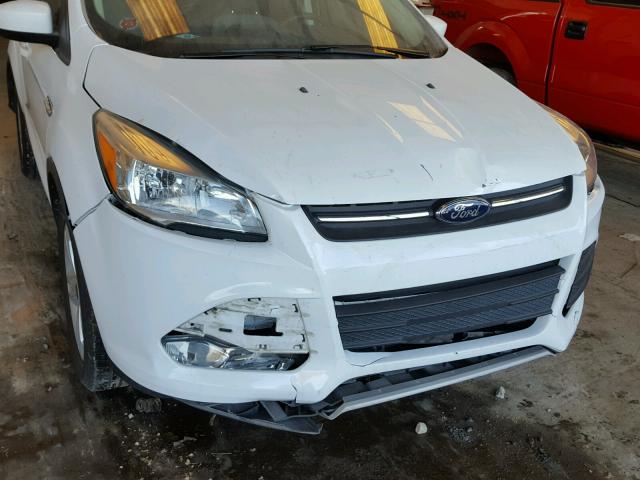 1FMCU0GXXEUB38550 - 2014 FORD ESCAPE SE WHITE photo 9