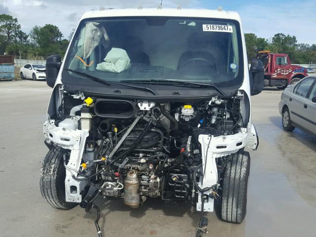 3C6TRVAG6HE523934 - 2017 RAM PROMASTER WHITE photo 9