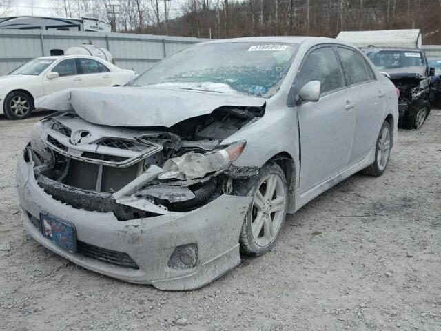 2T1BU4EE8DC103431 - 2013 TOYOTA COROLLA BA SILVER photo 2