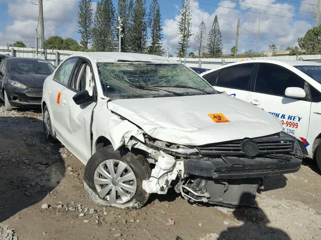 3VW1K7AJ1EM441927 - 2014 VOLKSWAGEN JETTA BASE თეთრი ფოტო 1