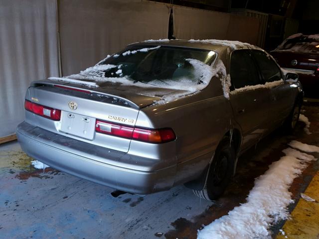 4T1BG22K4VU077710 - 1997 TOYOTA CAMRY CE BEIGE photo 4