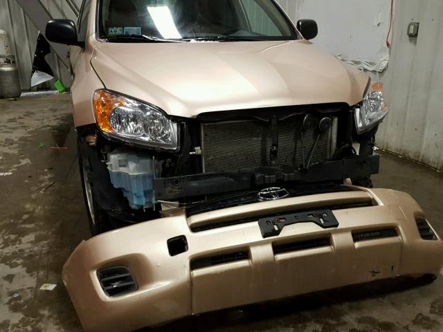 2T3BF4DV3CW262454 - 2012 TOYOTA RAV4 TAN photo 9