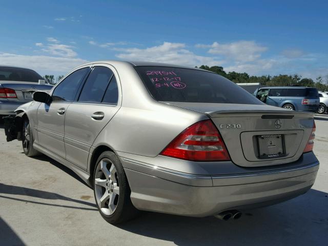 WDBRF52H87E026296 - 2007 MERCEDES-BENZ C 230 GRAY photo 3