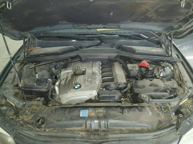 WBANF73576CU20511 - 2006 BMW 530 XI Grau Foto 7