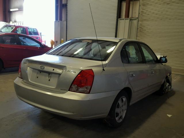 KMHDN46D45U019134 - 2005 HYUNDAI ELANTRA GL SILVER photo 4