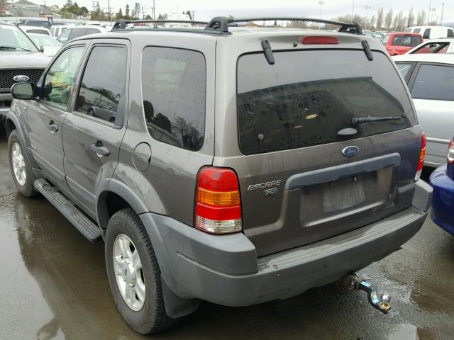 1FMCU04132KB65709 - 2002 FORD ESCAPE XLT GRAY photo 3