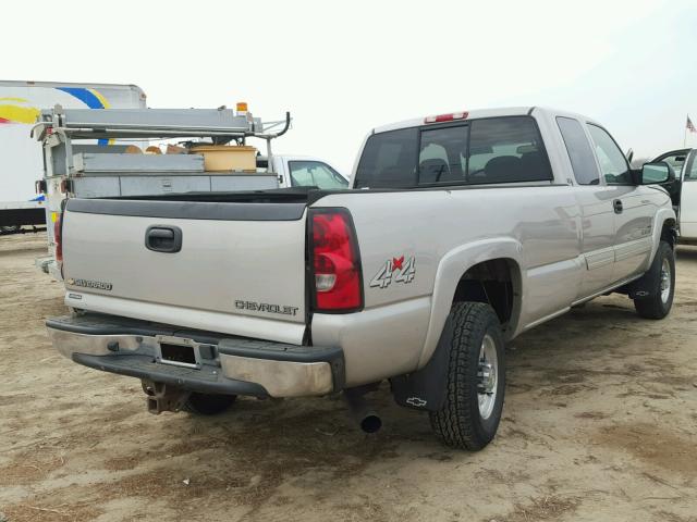 1GCHK29215E295522 - 2005 CHEVROLET SILVERADO TAN photo 4