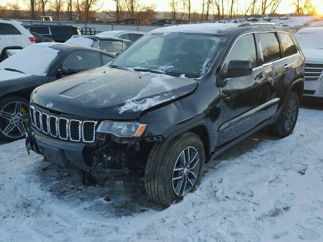 1C4RJFBG6HC695368 - 2017 JEEP GRAND CHER BLACK photo 2