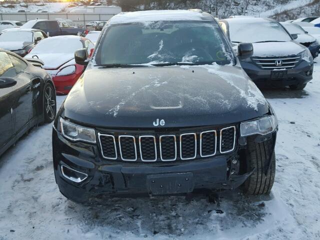 1C4RJFBG6HC695368 - 2017 JEEP GRAND CHER BLACK photo 9