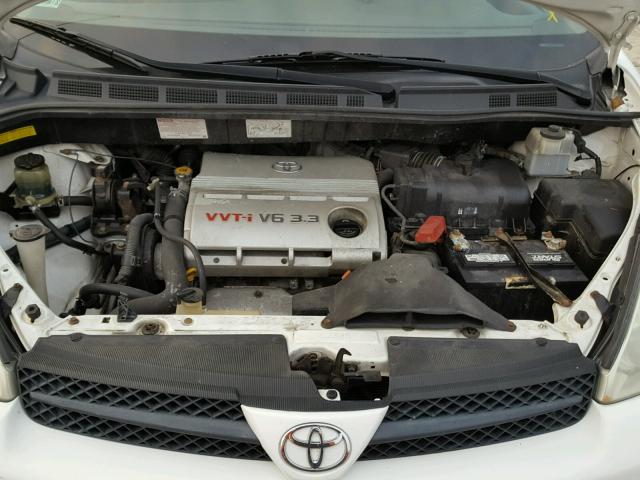 5TDZA23C24S133139 - 2004 TOYOTA SIENNA CE WHITE photo 7