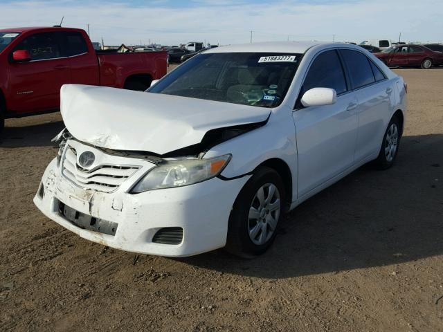 4T1BF3EK6AU553311 - 2010 TOYOTA CAMRY BASE WHITE photo 2