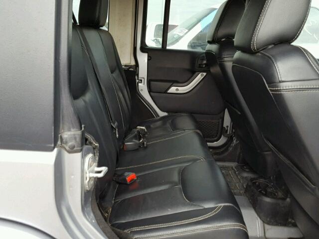 1C4BJWEGXDL602228 - 2013 JEEP WRANGLER U SILVER photo 6