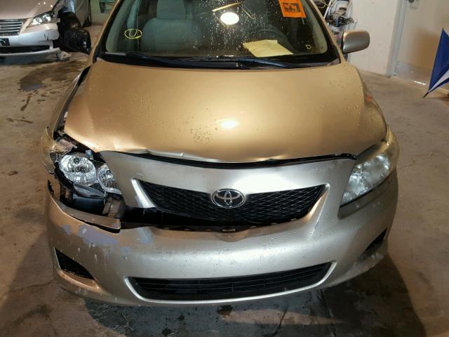 1NXBU40E89Z163089 - 2009 TOYOTA COROLLA BA GOLD photo 7