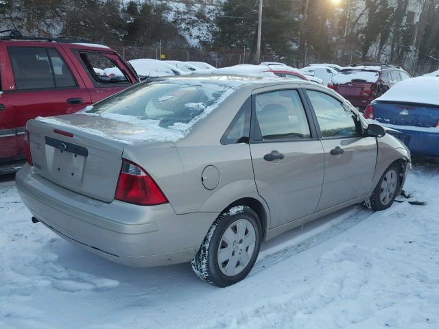 1FAFP34N87W351751 - 2007 FORD FOCUS ZX4 TAN photo 4