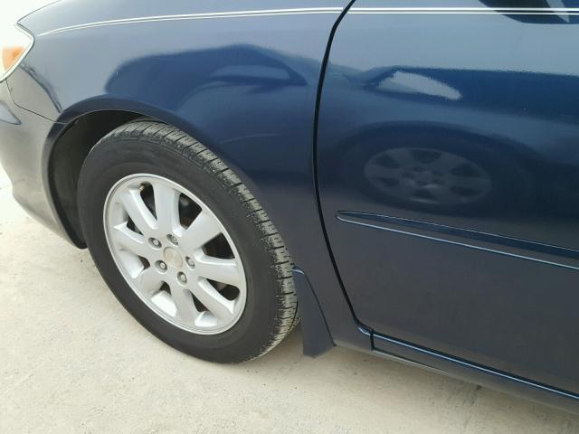 4T1BE32K13U202655 - 2003 TOYOTA CAMRY LE ლურჯი ფოტო 9