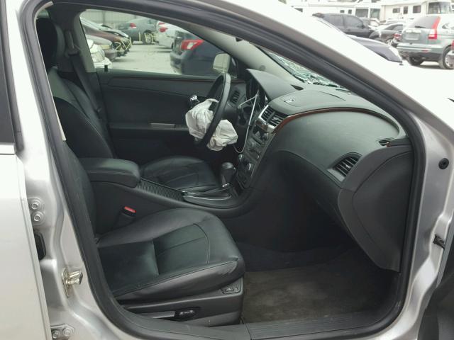 1G1ZE5E06CF119034 - 2012 CHEVROLET MALIBU LTZ 银色 照片 5