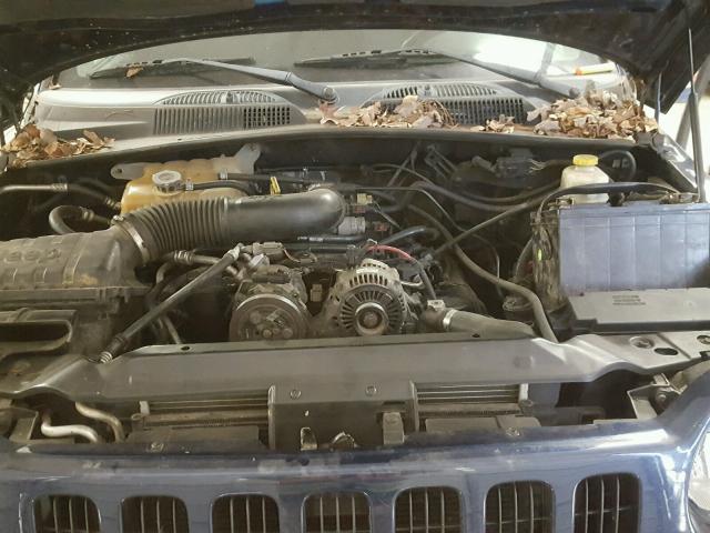 1J4GL48K14W235474 - 2004 JEEP LIBERTY SP BLUE photo 7