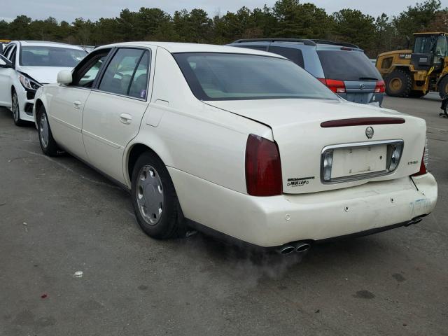 1G6KE57Y4YU206562 - 2000 CADILLAC DEVILLE DH WHITE photo 3