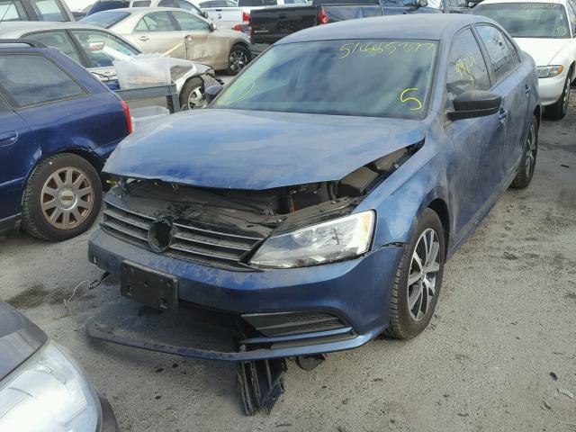 3VWD67AJ1GM381734 - 2016 VOLKSWAGEN JETTA SE BLUE photo 2