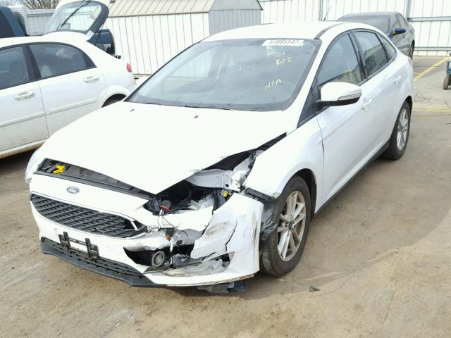 1FADP3F23FL206580 - 2015 FORD FOCUS SE WHITE photo 2